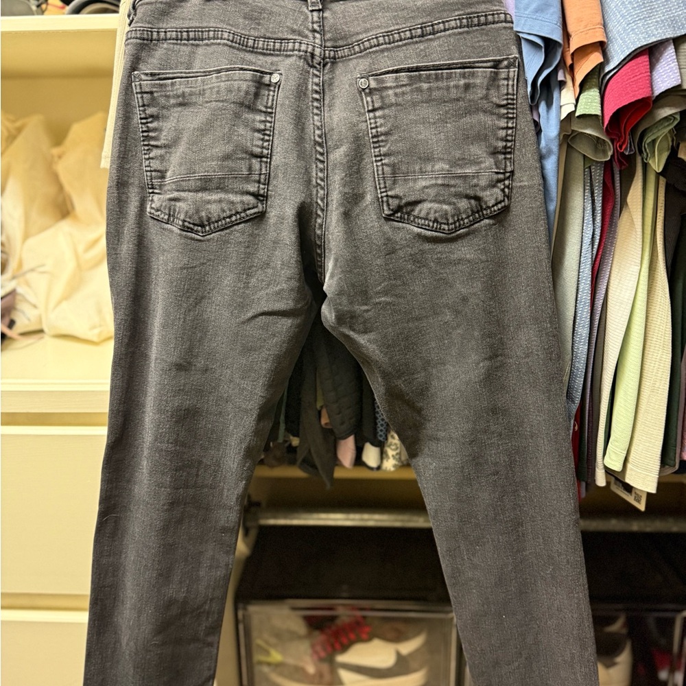 Men's Skinny Jeans in Charcoal Gray